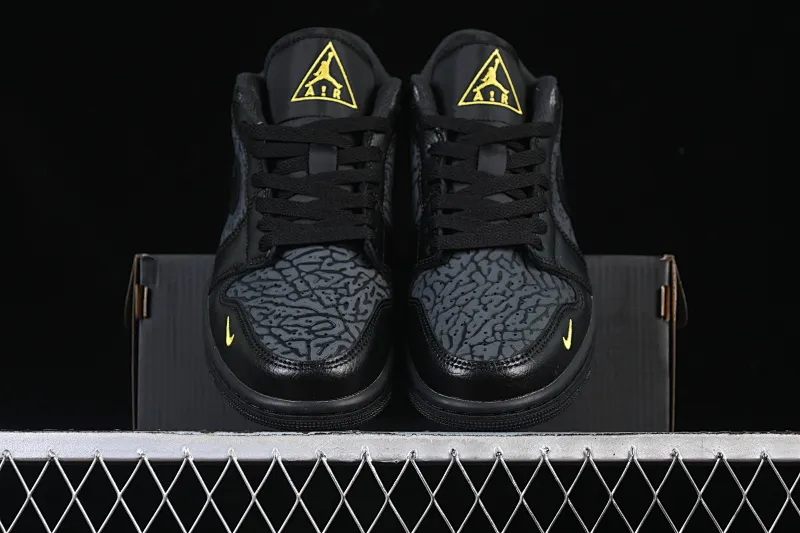 All categories Air Jordan Jordan series basketball shoes Air Jordan 1 Low G version pure original Air Jordan 1 Low "Elephant" AJ1 Joe 1 burst pattern Danger warning low-top cultural casual sneakers IM6568-010